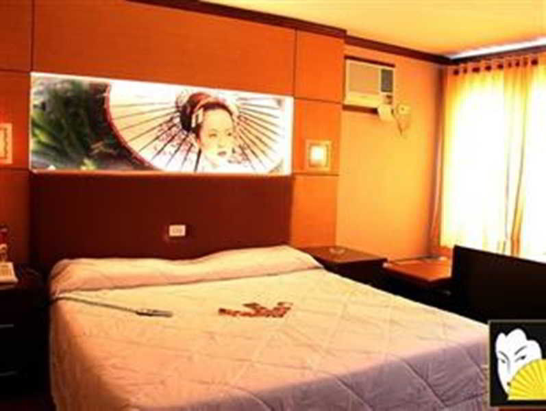 Hotel Sogo Cabanatuan מראה חיצוני תמונה
